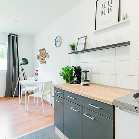 Helles Apartment In Top-Lage Mit Parkplatz Magdebourg Extérieur photo