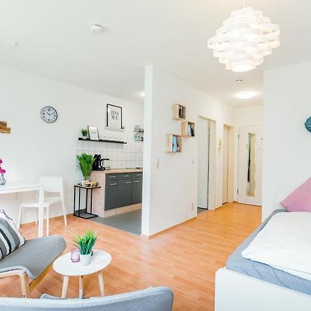 Helles Apartment In Top-Lage Mit Parkplatz Magdebourg Extérieur photo
