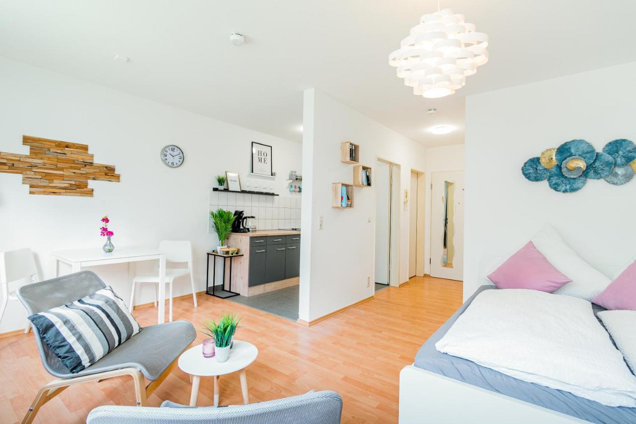Helles Apartment In Top-Lage Mit Parkplatz Magdebourg Extérieur photo