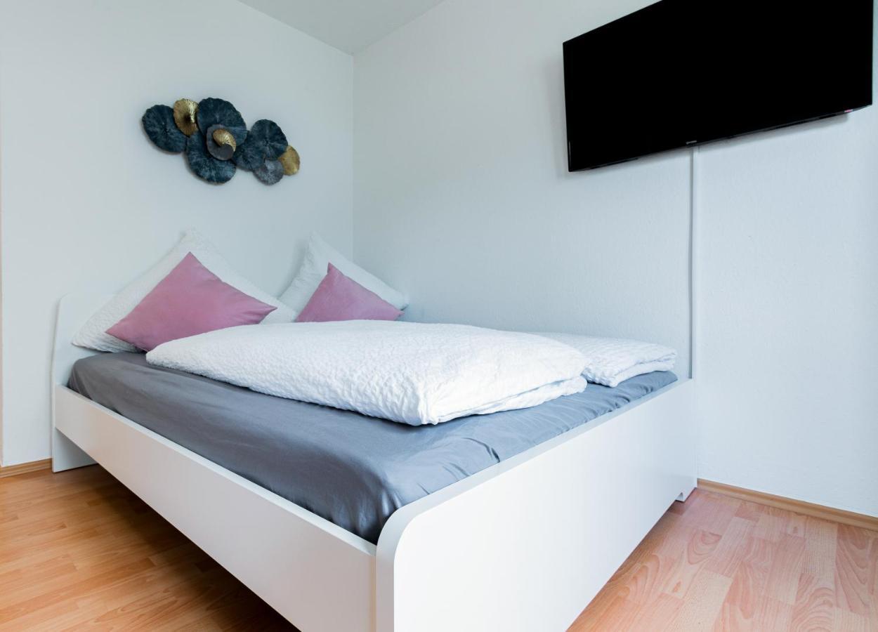 Helles Apartment In Top-Lage Mit Parkplatz Magdebourg Extérieur photo