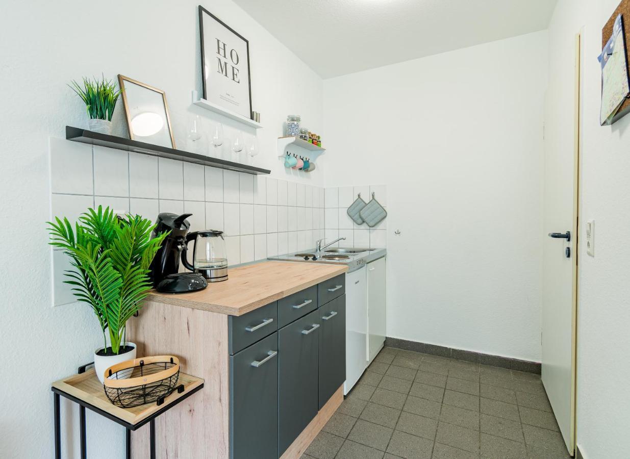 Helles Apartment In Top-Lage Mit Parkplatz Magdebourg Extérieur photo